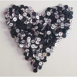 500 petits boutons nacre...